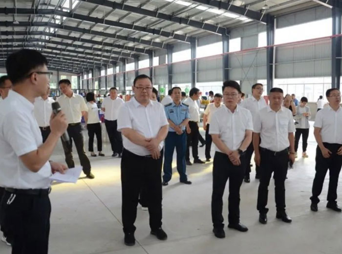隆昌市副书记任伟一行莅临球速体育首页实业生产基地调研